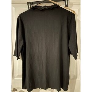 Ann Taylor Factory Ribbed Ruffle Mock Neck Top Blouse Short Sleeve Black‎ Sm